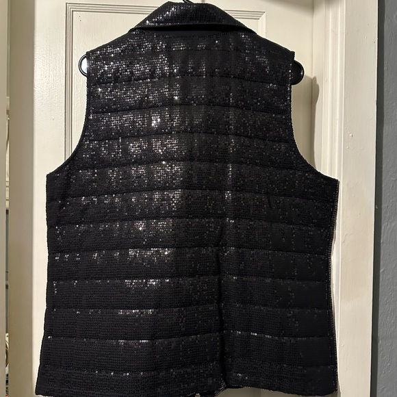 CHICOS Black sequin Size 2 puffer Vest, Women’s, - Picture 9 of 14
